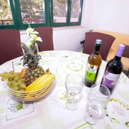 Apartment Robinson Milic